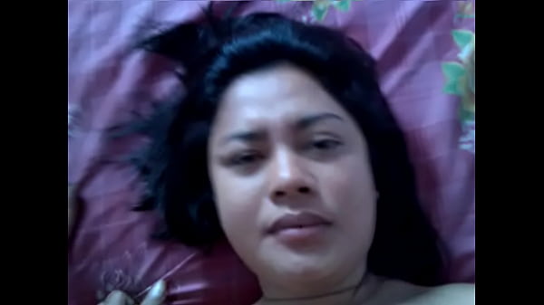 Gairah Liar Di Balik Bulu Lebat Indonesia