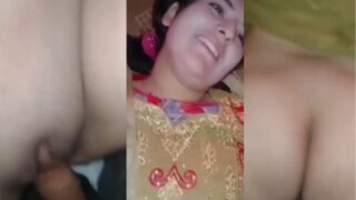 Cowok Ngentot Cewek Gemuk Dhaka-nya Dalam Adegan Panas Bangladeshi