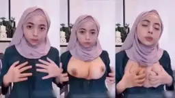 Ukhti Miera Berhijab Dengan Payudara Montok Dan Bulat