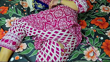 Ibu Tiri Celana Robek, Anak Tiri Langsung Ngewe Pantat Bulatnya.
