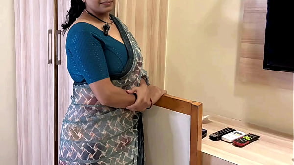 Bhabhi Ji Pahli Baar Naye Flat Mein Devar Ko De Rahi Hai Khaas Tohfa, Garam Hindi Audio Mein Xxx Video