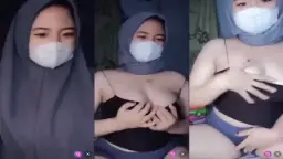 Abg Jilbab Masker, Tangannya Remes-remes Nenen Sampe Merem Melek.