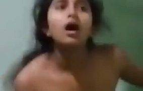 Remaja Desi Nungging Naik Batang Montok.