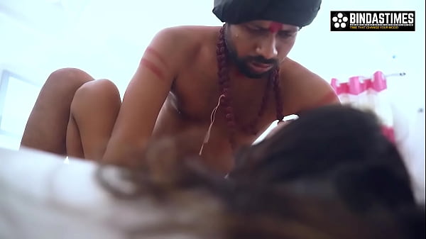 Desi Bibi Digebekin Baba Biar Dapet Bayi – Suara Hindi Panas
