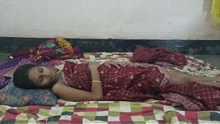 Desi Bhabhi Digebek Tetangga Sampe Meringis Kesakitan