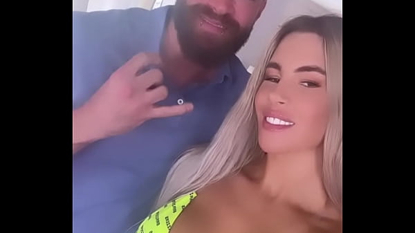 Hari Ini Syuting Buat Brazzers Sama Xcorvus777, Siap-siap Panas Di Lokasi!