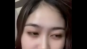 Cewek Indonesia Live, Goyangannya Bikin Tegang, Keluar Semua Isi Pikiranmu.