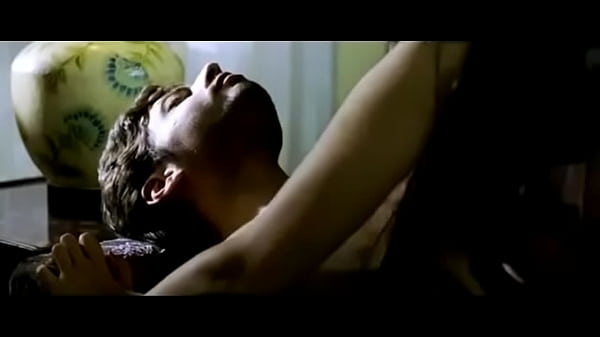 Adegan Panas Dan Seksi Di Film Hindi, Bikin Mupeng Banget