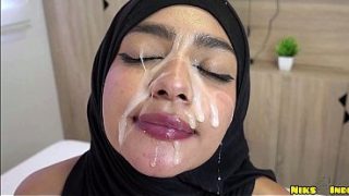 Cewek Hijaabi Abg Dientot Keras Sampai Banjir Mani