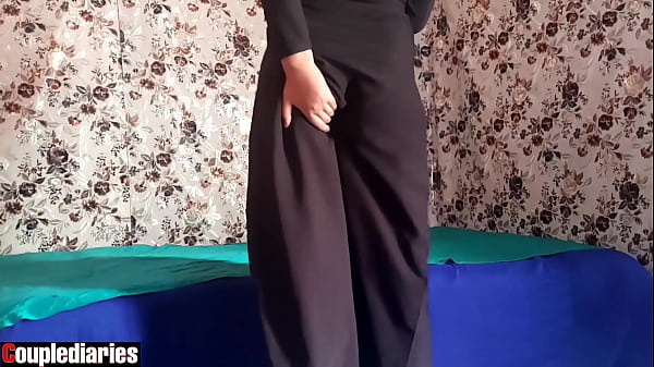 Istri Hijab Arab Lagi Sange, Manggil Selingkuhan Buat Main