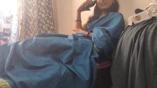 प्यारी भाभी ने अपने सौतेले भाई के साथ जमकर चोदाई की