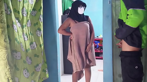Kepergok Ojol Pas Lagi Colmek, Malu Setengah Mati