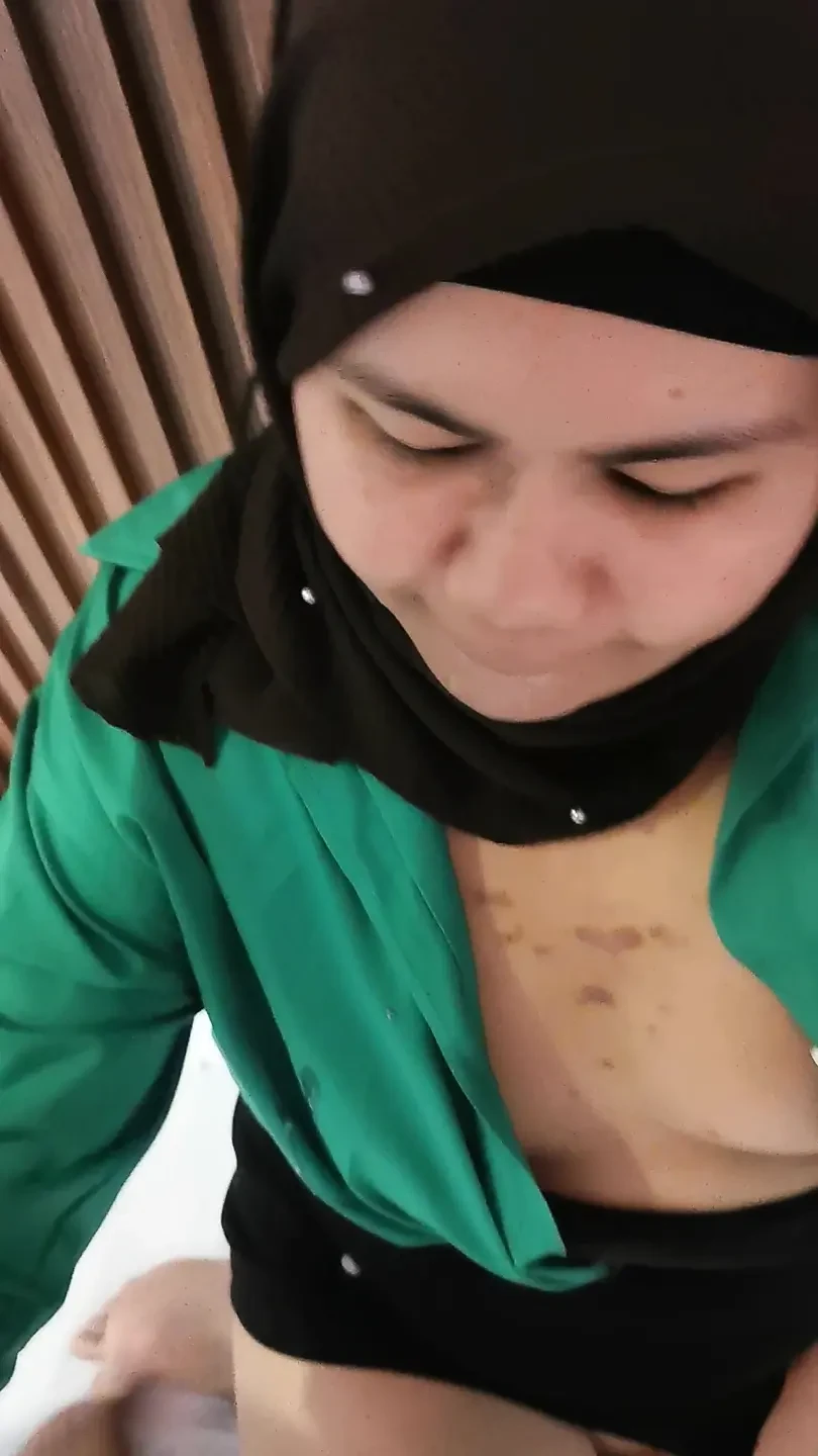 Laila Sat And Pounded Her Until She Cumbed.