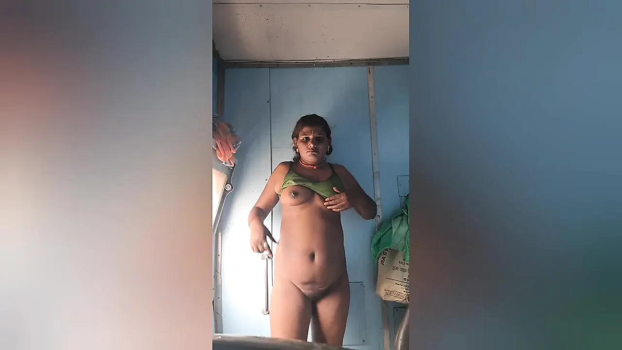 Stepsister Caught Watching Porn By Stepbrother Desi Hindi Mms, Local Desi Beautiful Stepsister Hindi Story Sex Video Xxxx