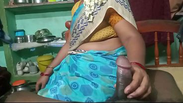 Video Desahan Ibu Tiri Sama Anak Tiri Di Kampung, Gaya Liar Di Atas Ranjang