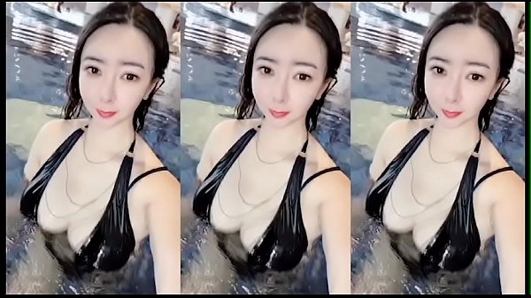 Cewek Cina Gede Toketnya, Badan Paling Hot Se-indonesia.