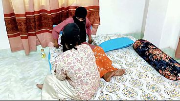 Desi Bhabhi Ngentot Pakai Dildo Sampe Muncrat
