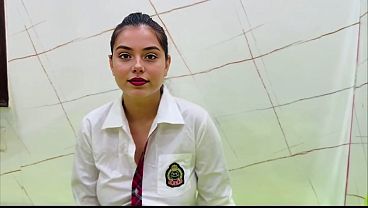 Cewek Smu India Digebrak Brutal Di Oyo, Sampe Meringis Kesakitan.