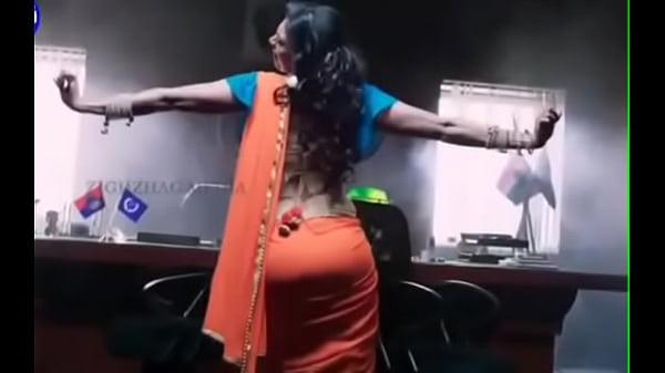 Desi Pantat Seksi Di Balik Saree, Bikin Ngiler.