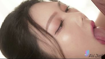 Cewek China Seksi Ban Ban Digenjot Keras Banget Sampe Minta Ampun.
