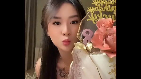 Tiktok Nipis Cina — Nampak Puting Tembus Baju, Bikin Ngilu!