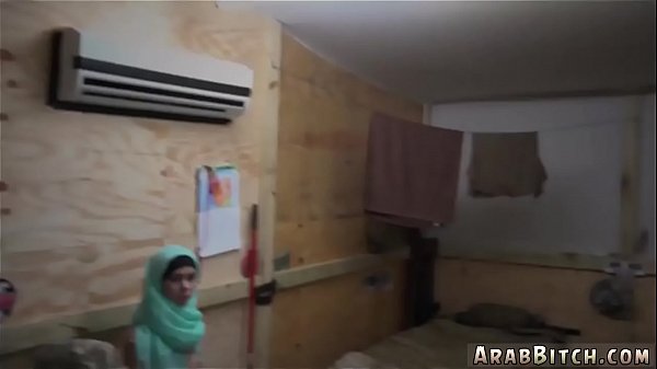 Pertama Kali Anal Arab, Main Memek Lari-lari!