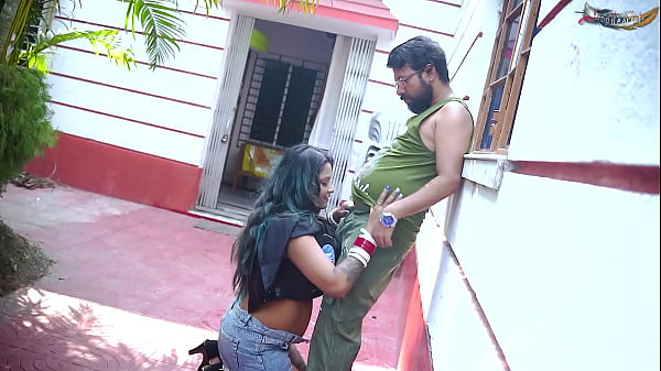 Pasangan Desi Bengali Ngewe Anal Keras Di Luar Ruangan Suara Hindi (film Penuh)