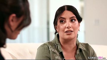 Ibu Tiri Montok Rawat Kontol Besar Anak Tiri
