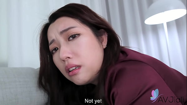 Cici, Istri Orang Seksi Dengan Tetek Gede, Asyik Mainin Kontol Keras.