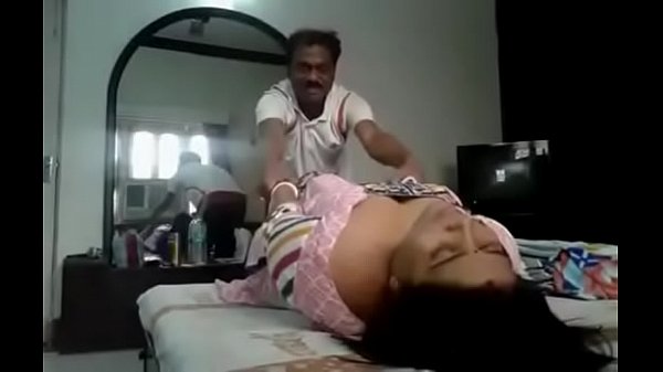 Payudara India Bikin Meleleh, Bikin Pengen Colok