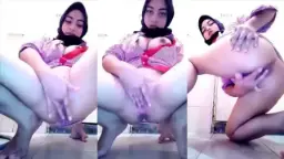 Colmek Cewek Cantik Berjilbab, Ngenyang Sampai Muncrat