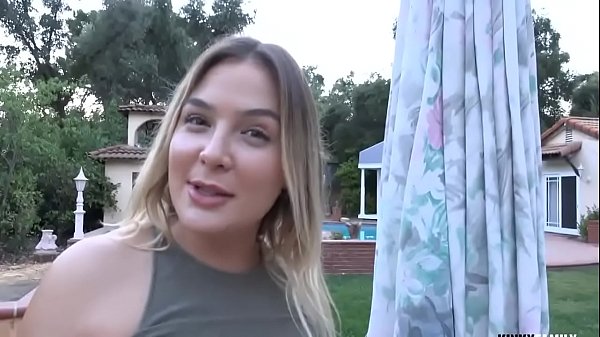 Kakak Tiri Sange Pengen Kontol Tiap Hari