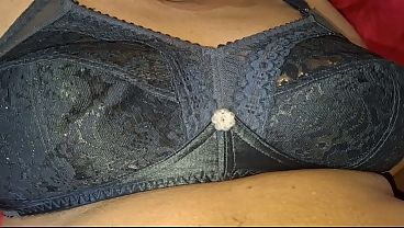 Asian Milf Gak Tahan, Lo Suka Sama Dia?