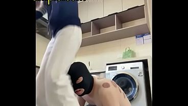 Cewek China Siap Ngekek, Lo Jadi Budak Di Bawah Kakinya.