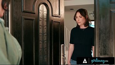 Girlsway – Sarah Arabic, Mantan Prajurit Seksi, Kembali Kepergok Sama Mantan Komandan Casey Calvert