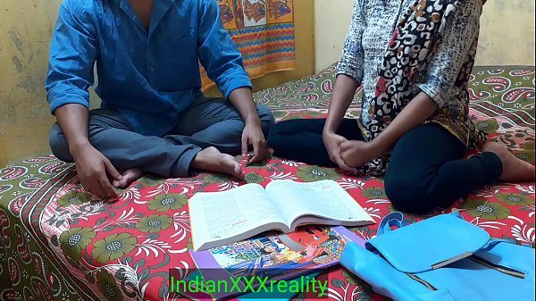 Pelajar Terbaik India Kavita Ngentot Sambil Ngomong Hindi, Bikin Makin Basah